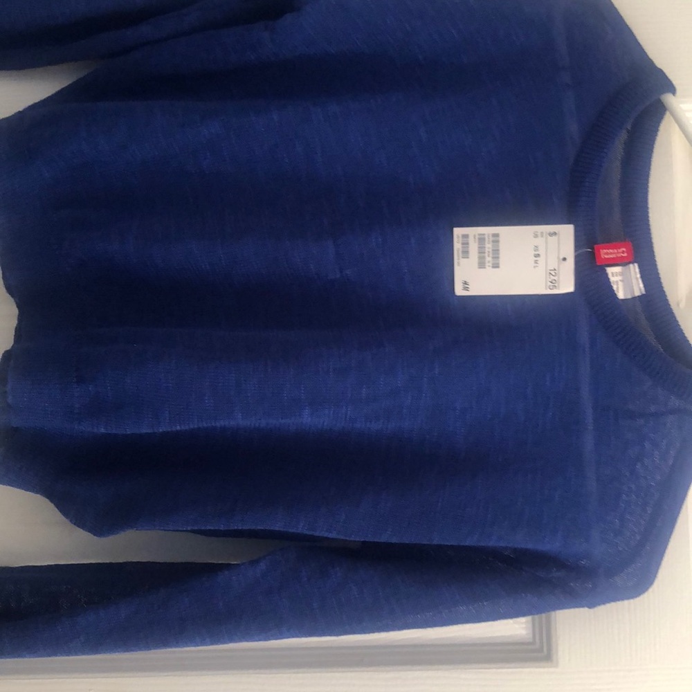 Sweater - Picture 3 of 4